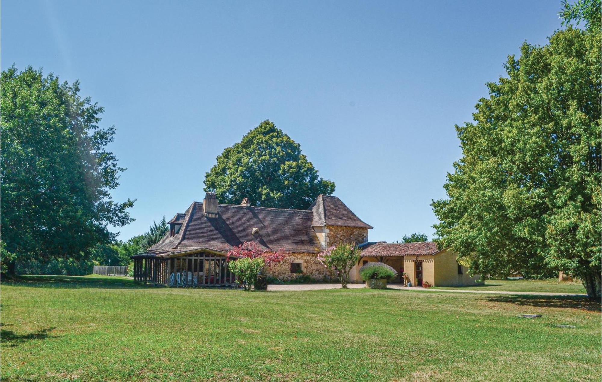 Awesome Home In Campsegret Esterno foto